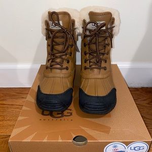 UGG ADIRONDACK BOOT II SIZE 7